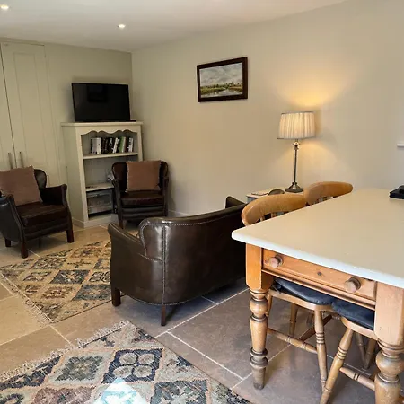 Bank Barn Cosy Self Catering 4 Guests Holiday home *